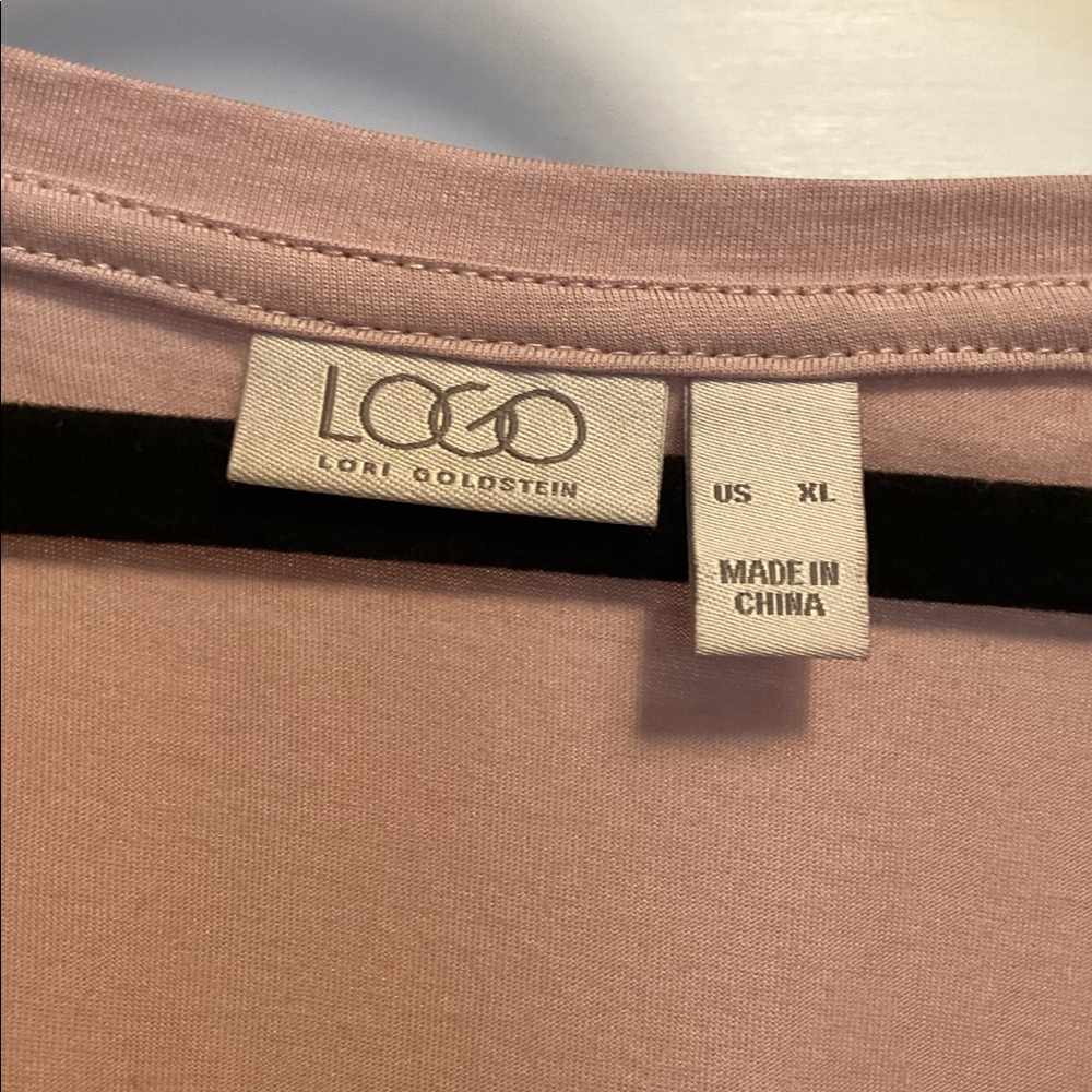 LOGO Tunic - Picture 3 of 5